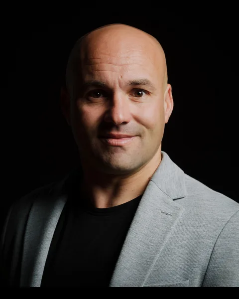 Portrait de Luc Follin